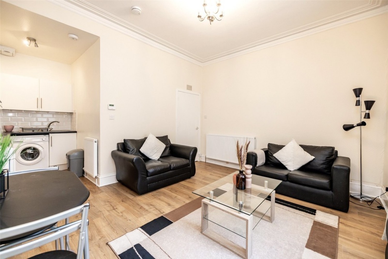 Esslemont Avenue GFL, Aberdeen