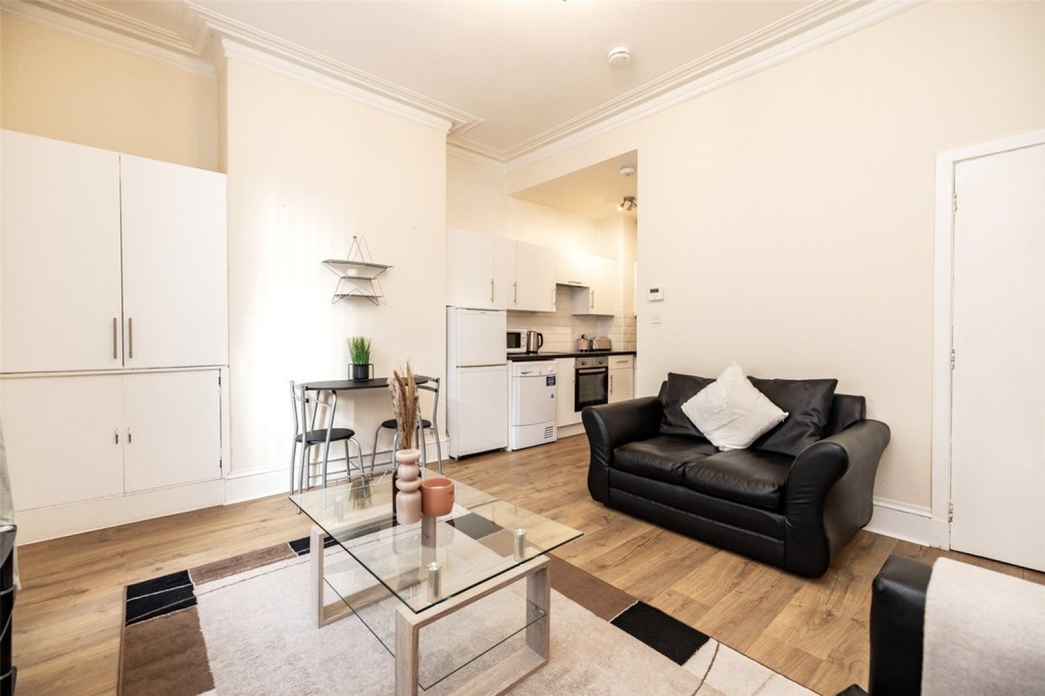 Esslemont Avenue GFL, Aberdeen
