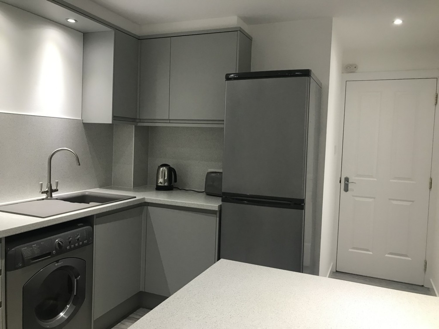 2 bedroom Flat for Letting Fraser Place, Aberdeen