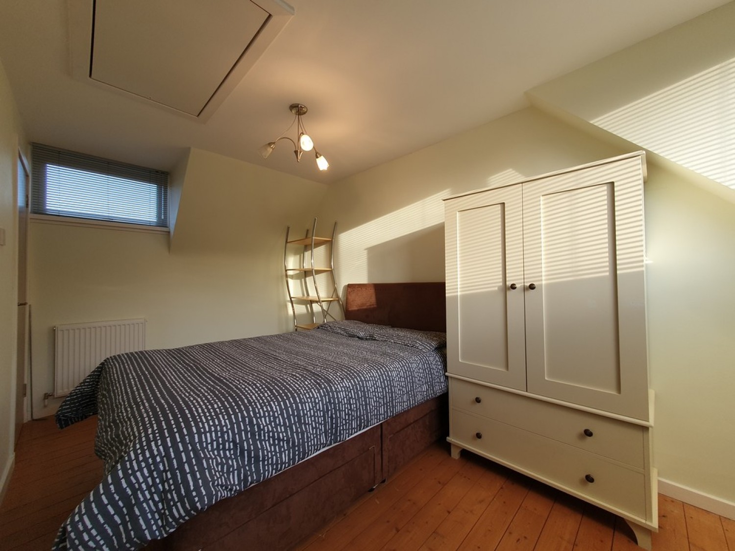 Craighaar Gables, AB21