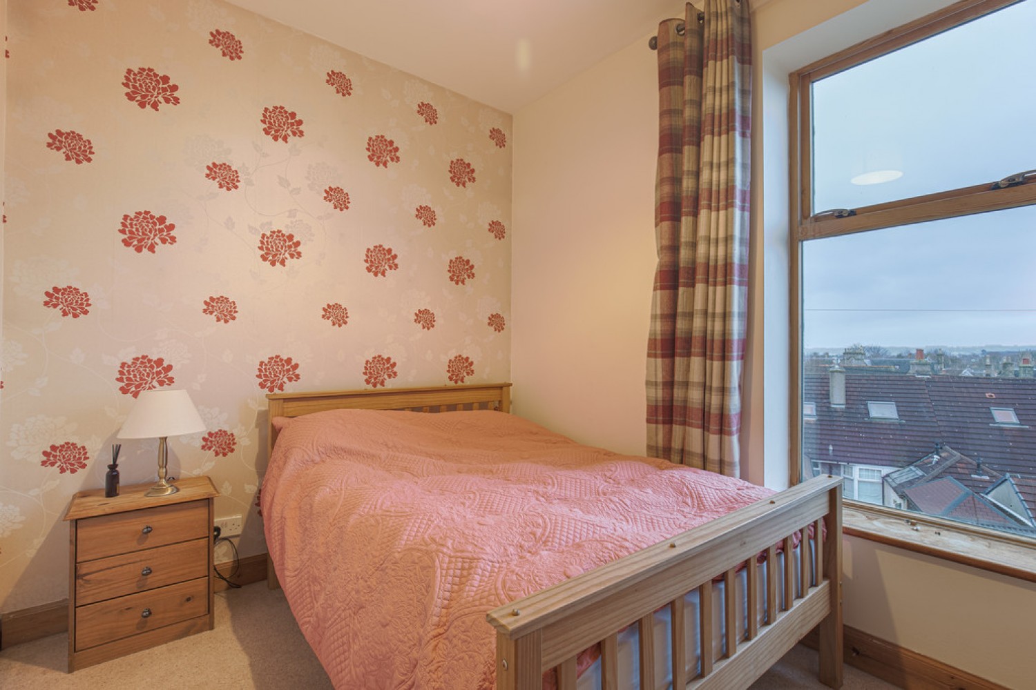 3 bedroom Flat for Letting Hamilton Place, Aberdeen