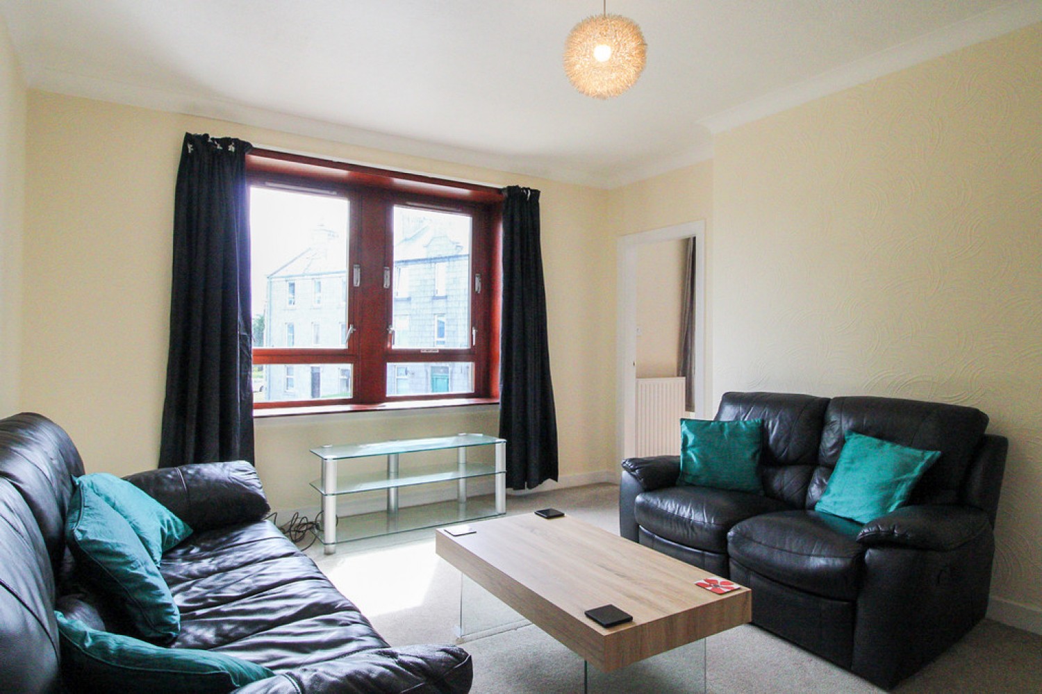 3 bedroom Flat for Letting Roslin Street, Aberdeen