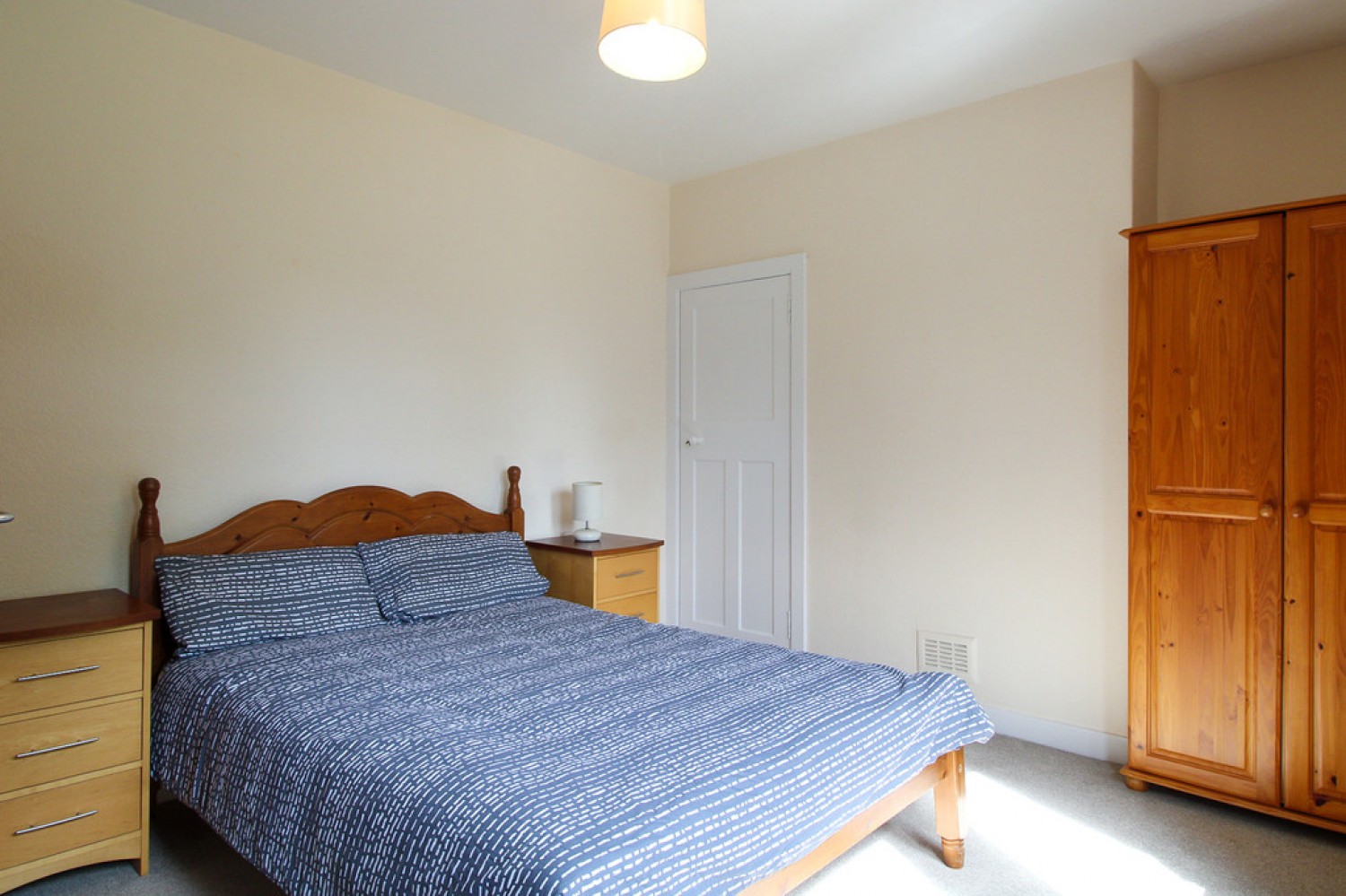 3 bedroom Flat for Letting Roslin Street, Aberdeen