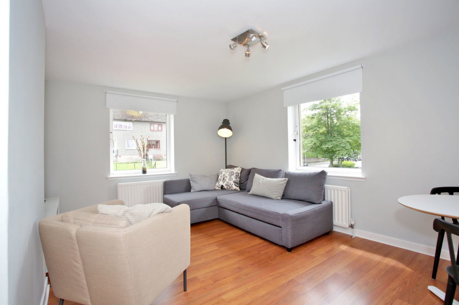 3 bedroom Flat for Letting Morrison Drive, Aberdeen
