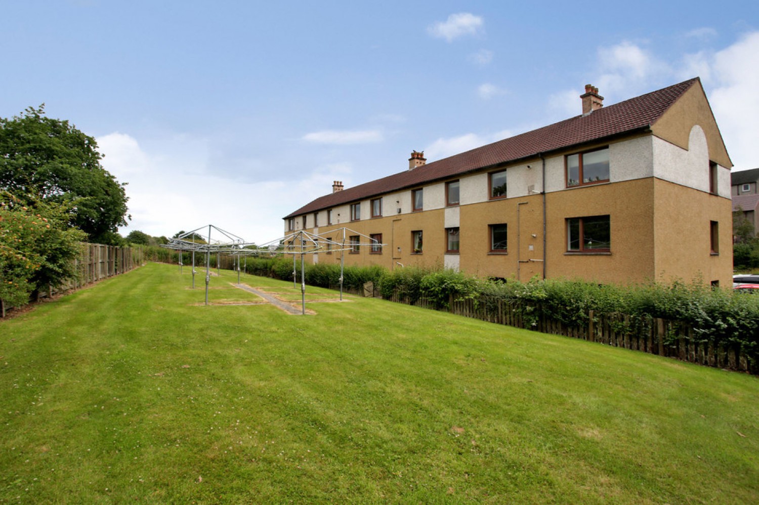 3 bedroom Flat for Letting Morrison Drive, Aberdeen