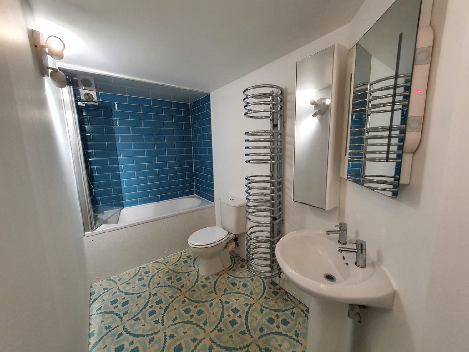 Crown Street Flat B, Aberdeen