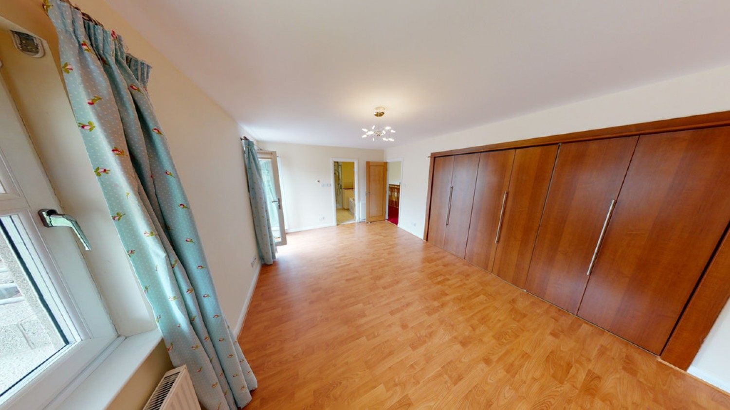 5 bedroom House in Kepplestone Gardens, Aberdeen