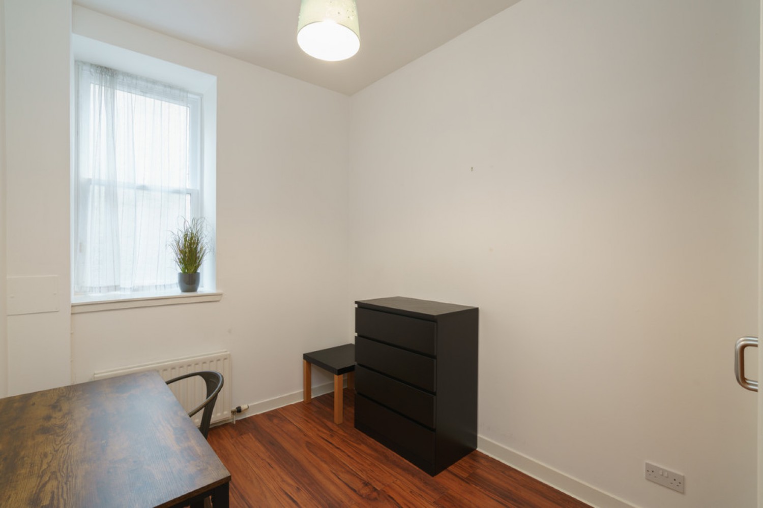 Schoolhill - Flat F, Aberdeen