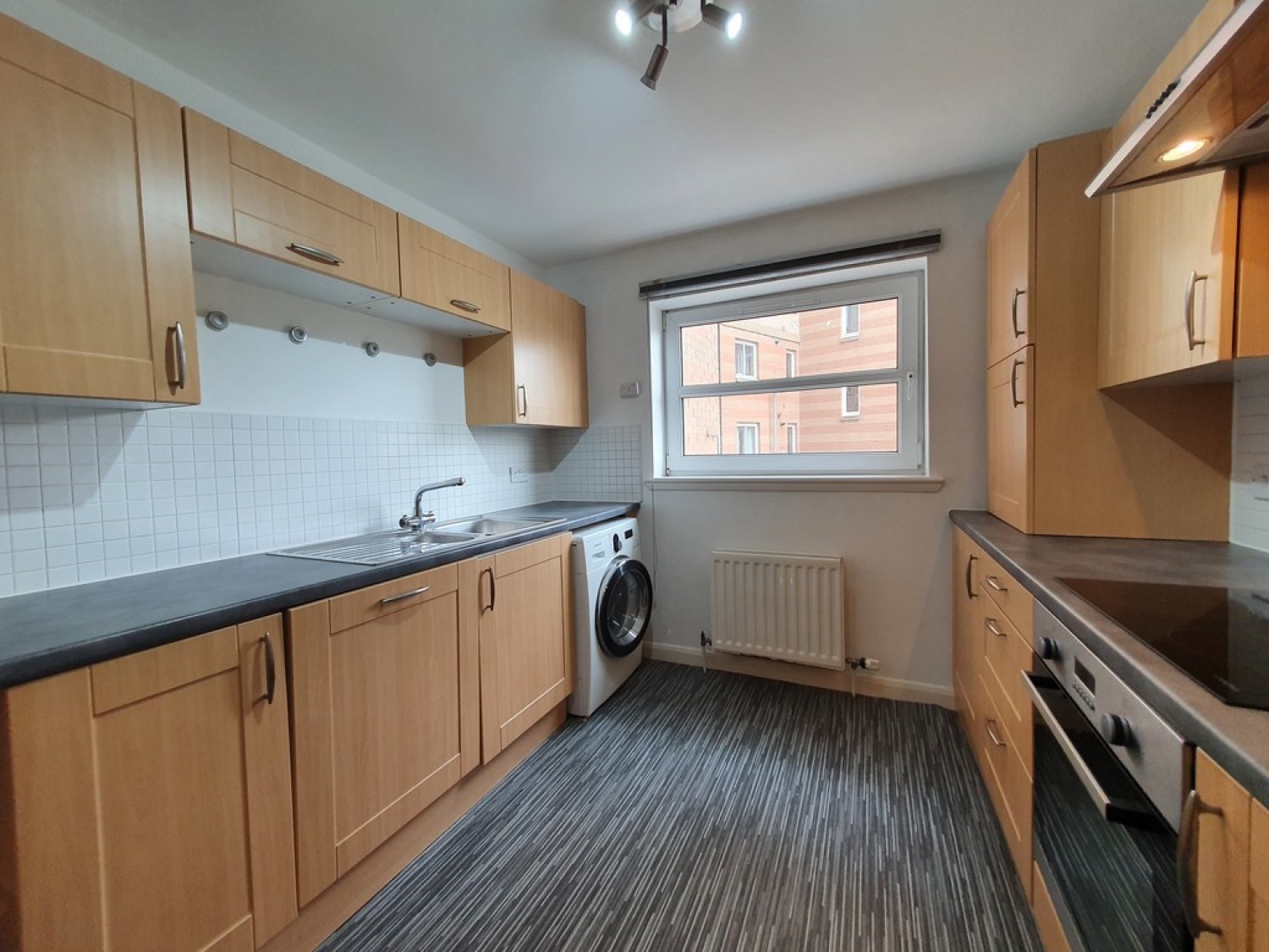 3 bedroom Flat for Letting Bannermill Place, Aberdeen