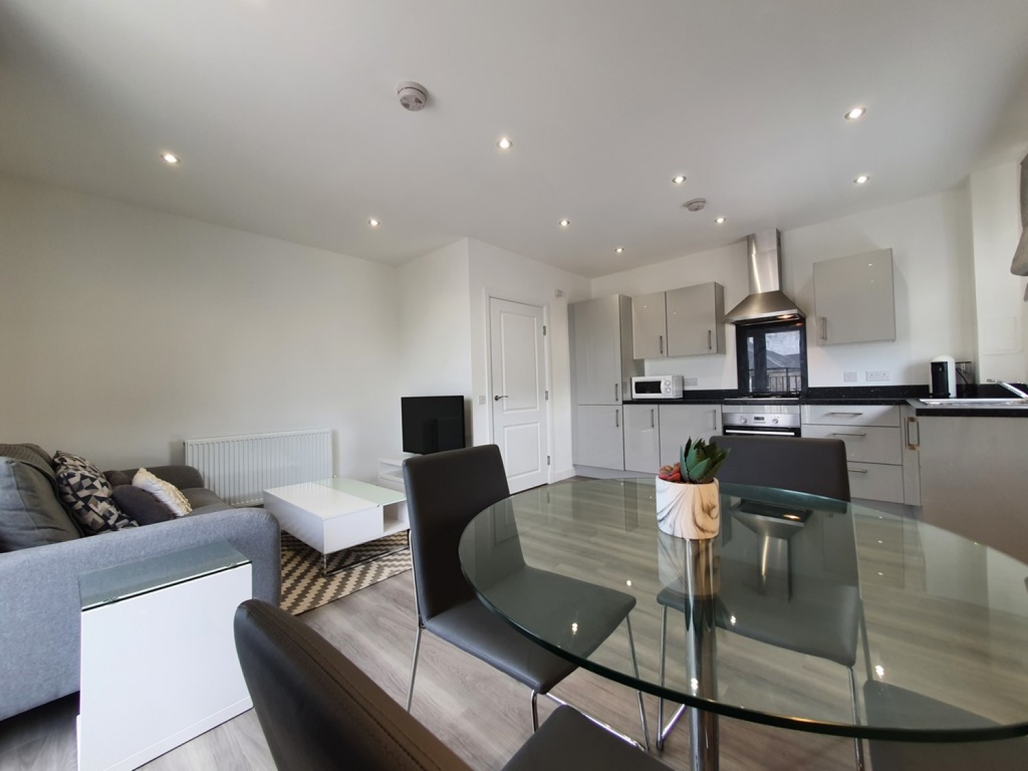 May Baird Place, Aberdeen