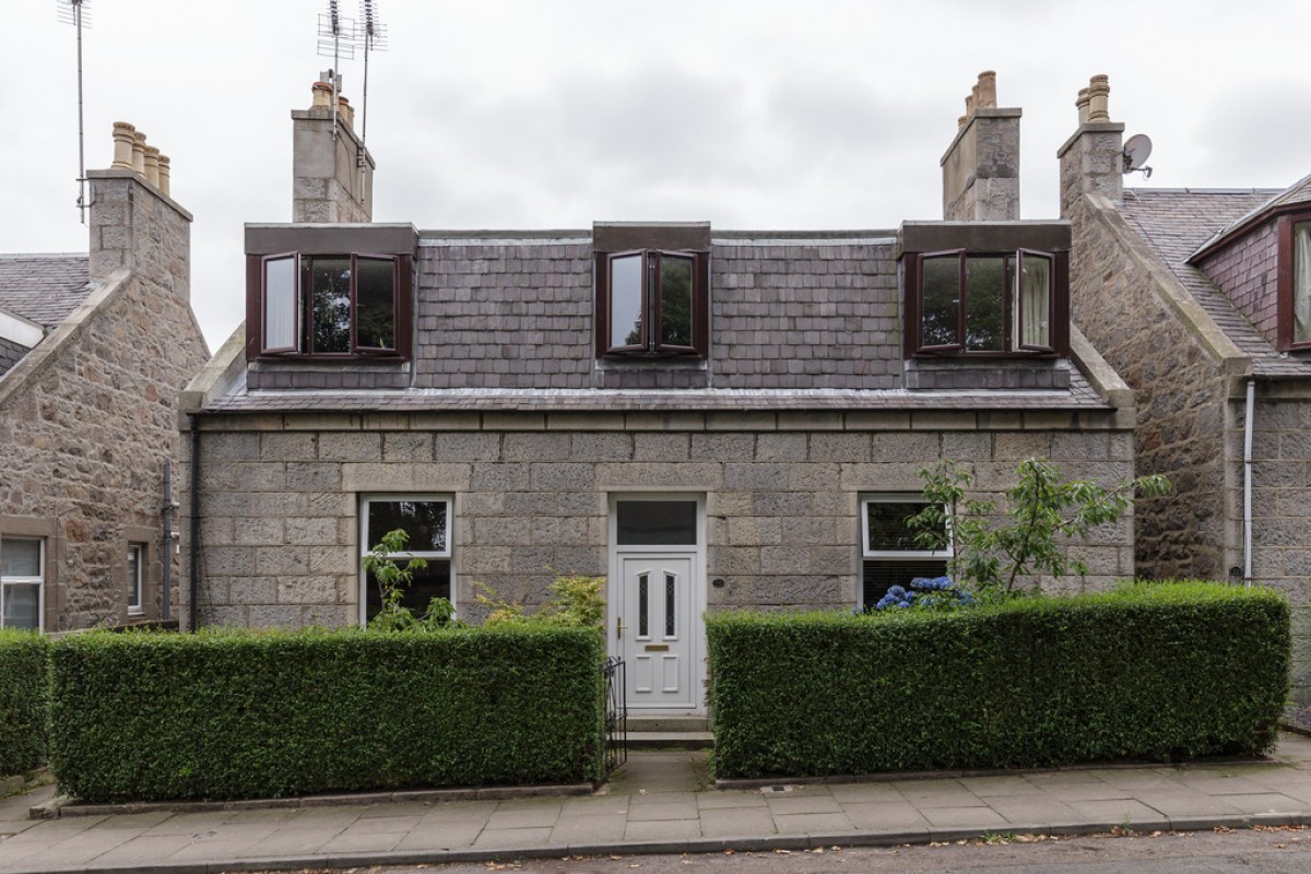 Loanhead Terrace Flat A, Aberdeen