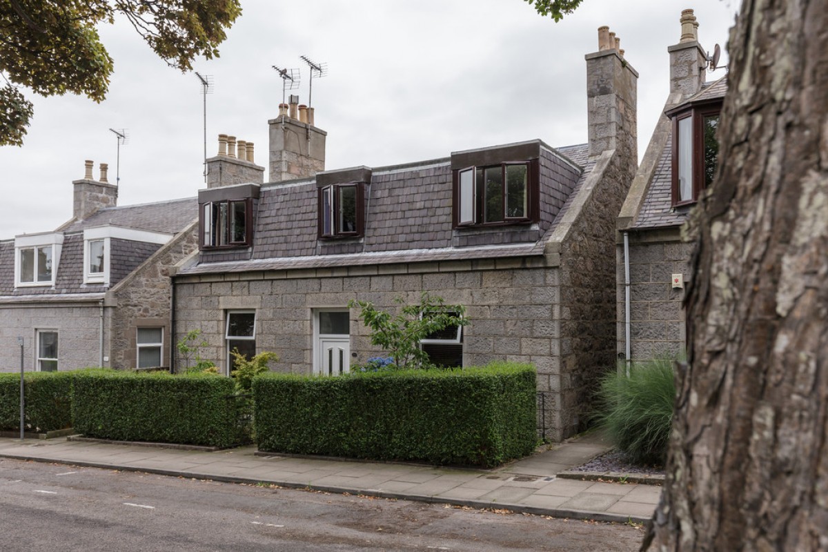 Loanhead Terrace Flat A, Aberdeen