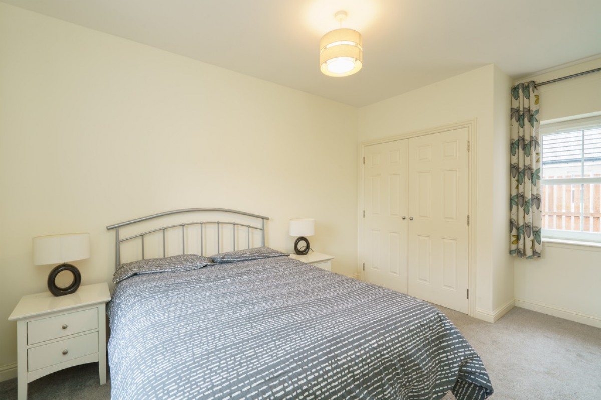 Langdykes Avenue, Cove Bay