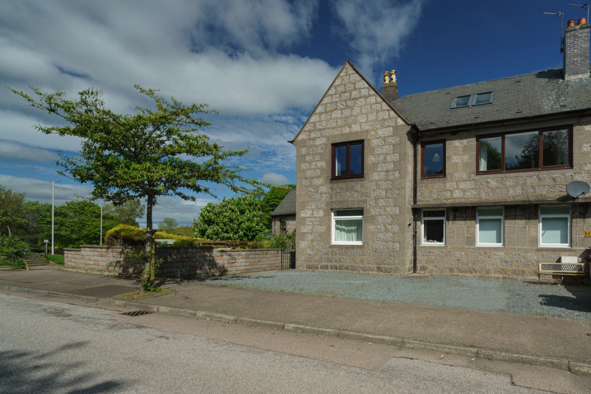 84 Kincorth Crescent, Aberdeen