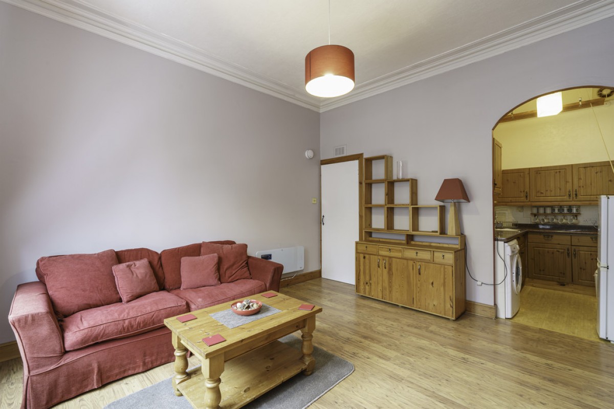 Hollybank Place, Aberdeen