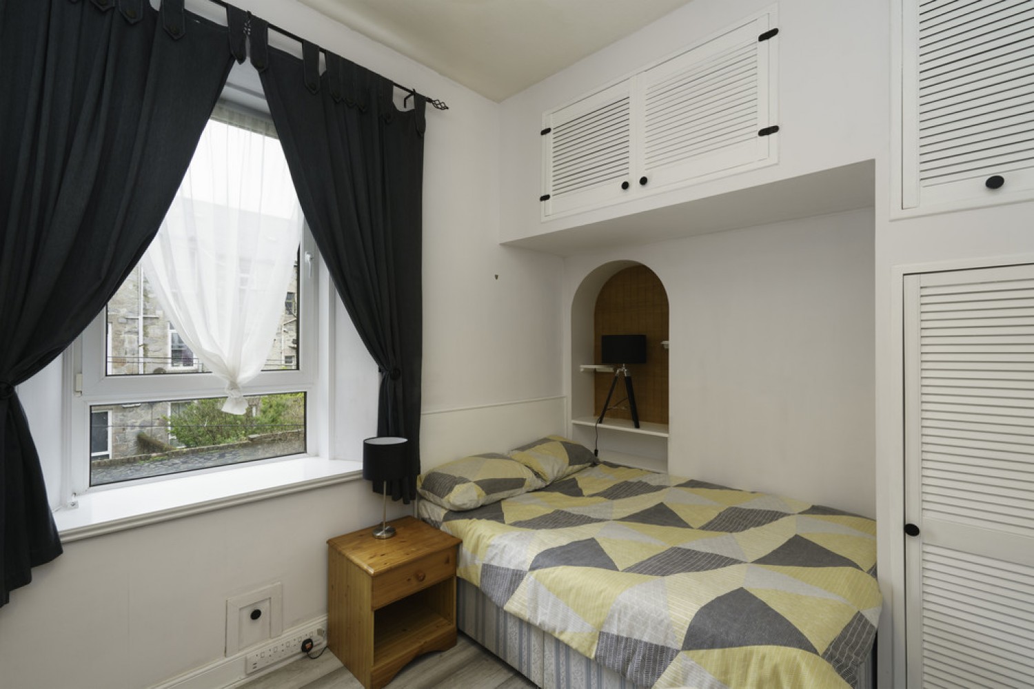 Hollybank Place, Aberdeen