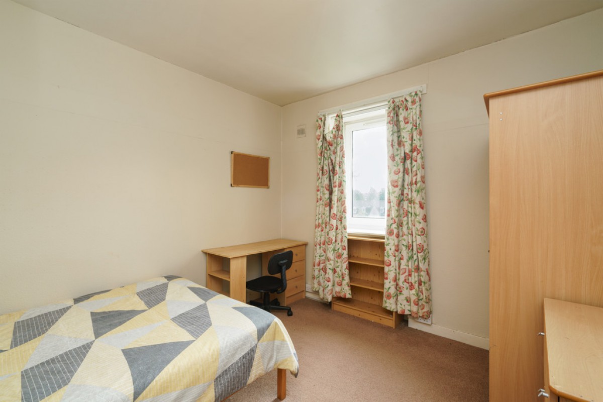 Willowbank Road Flat D, Aberdeen