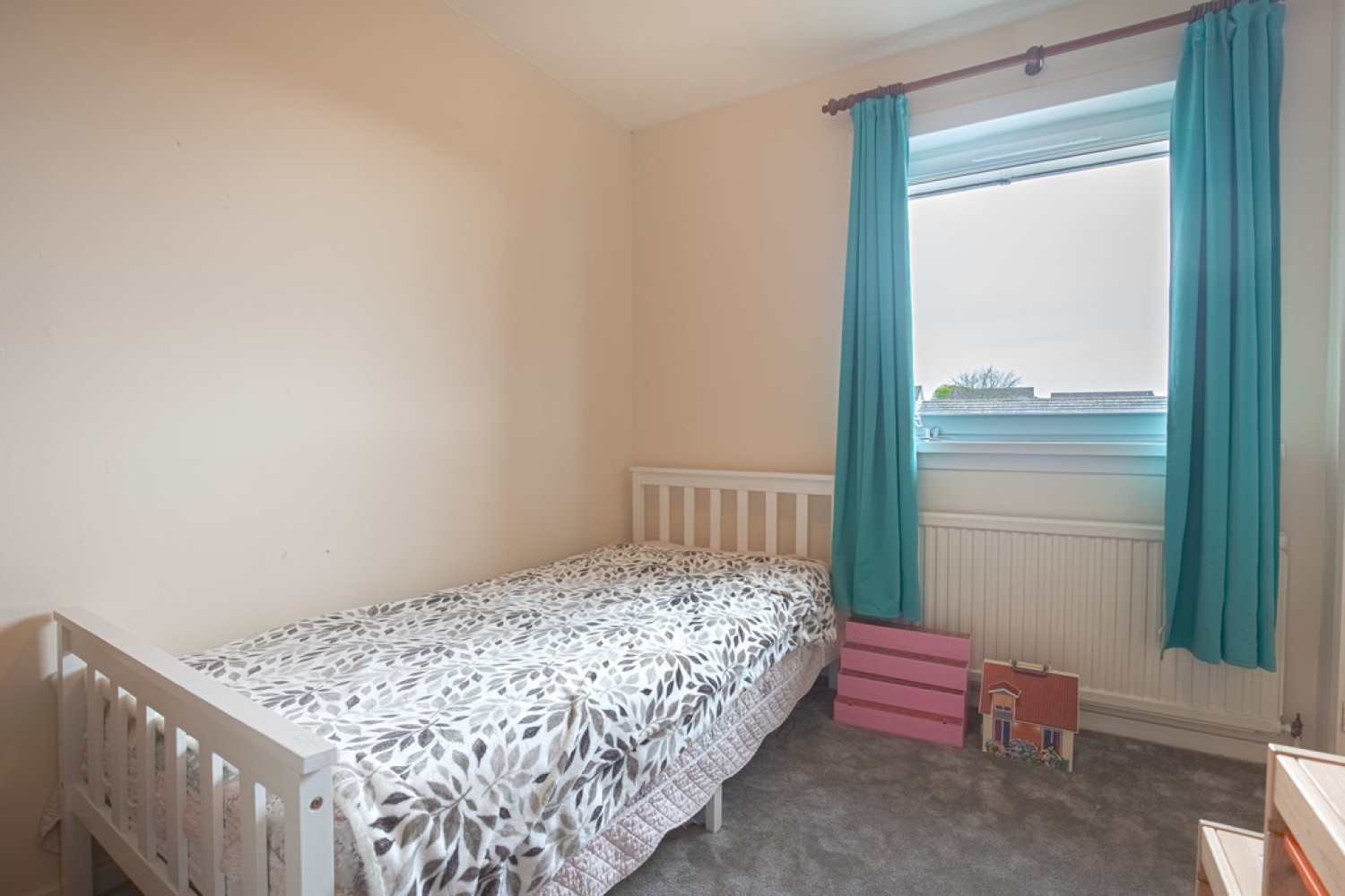 Cairnlee Avenue East, Cults, Aberdeen