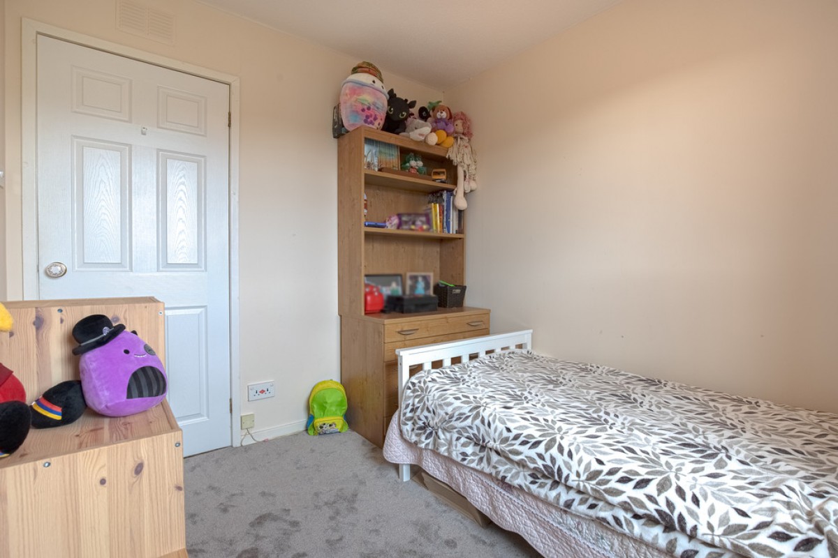 Cairnlee Avenue East, Cults, Aberdeen