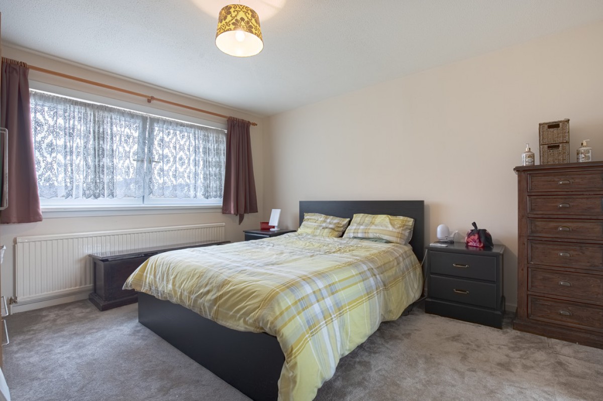 Cairnlee Avenue East, Cults, Aberdeen