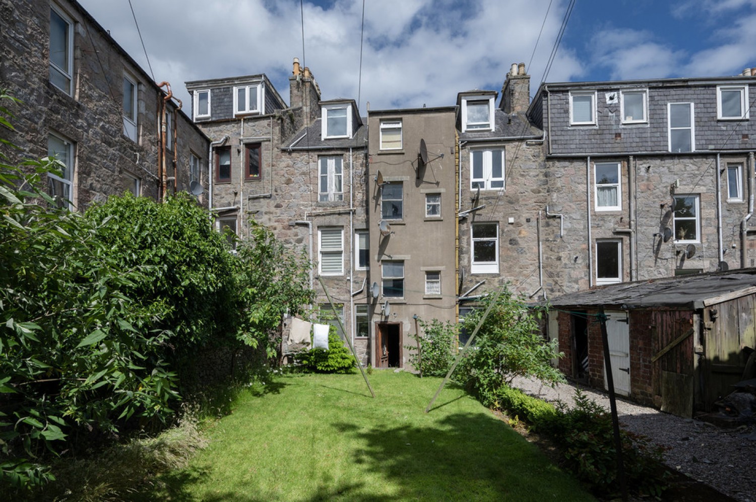 Esslemont Avenue GFL, Aberdeen