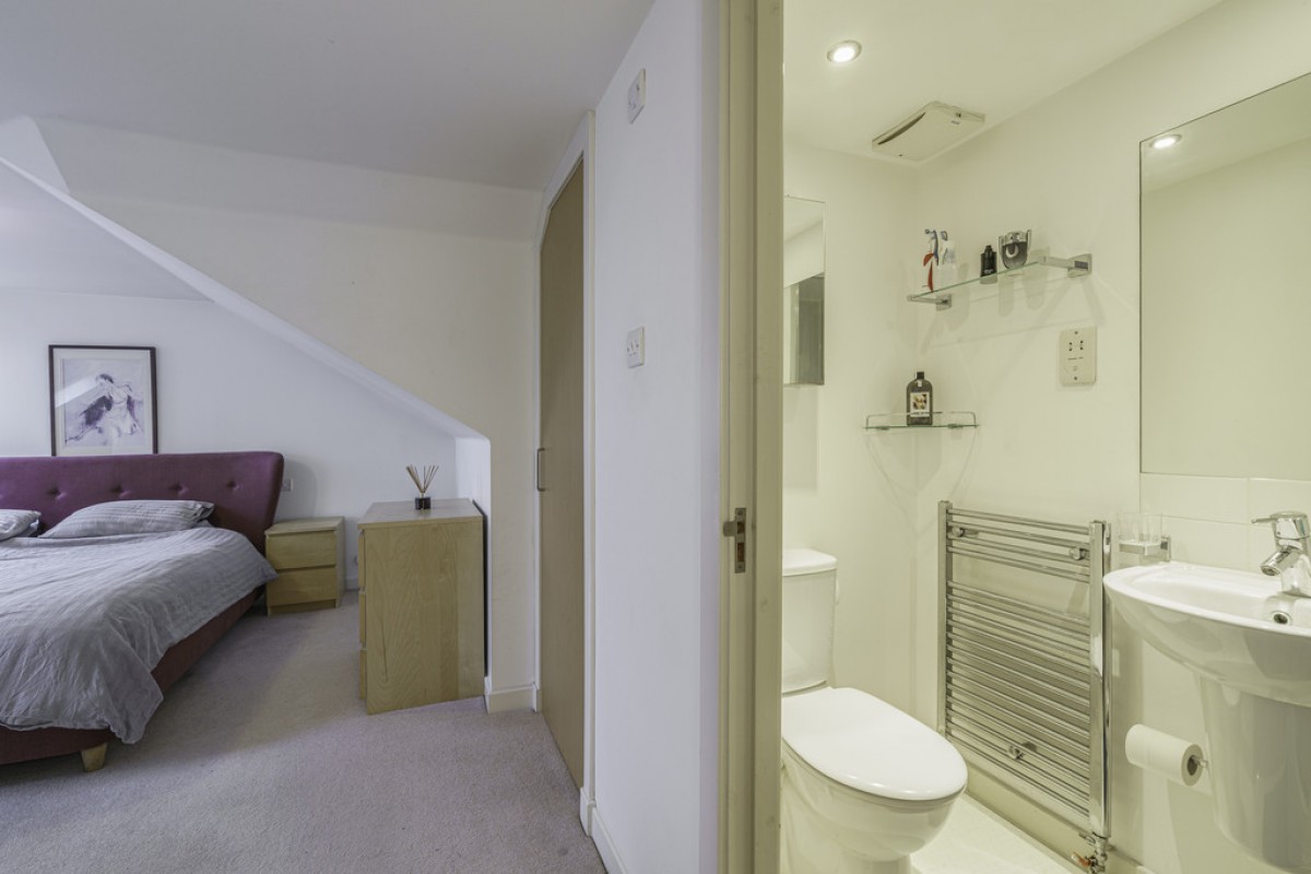 Shaw Crescent, Aberdeen