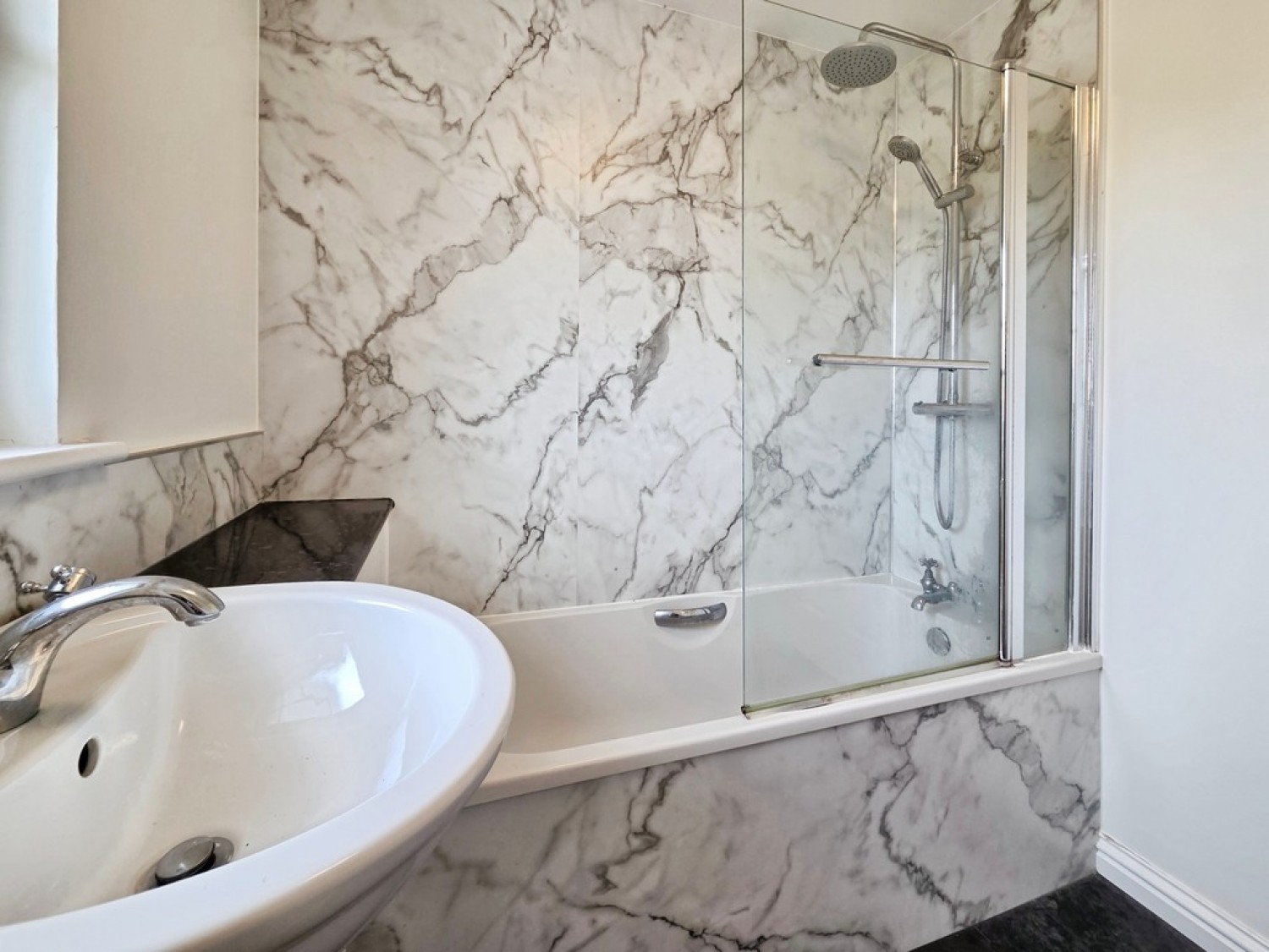 Burnland Crescent, Elrick, Westhill