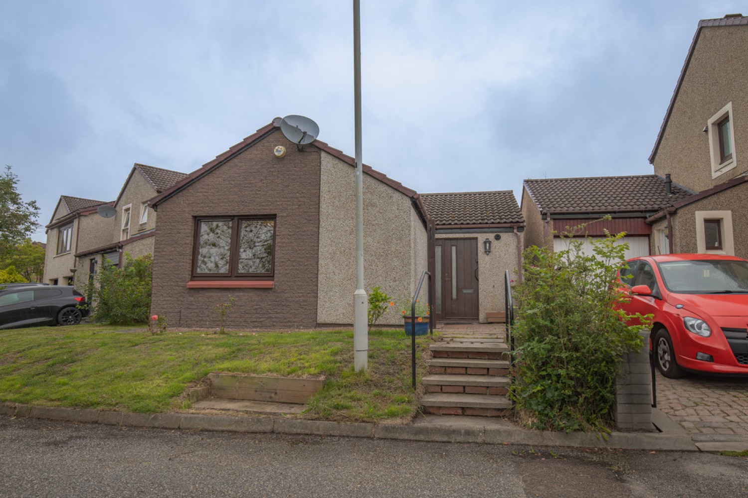 Crombie Close, Westhill