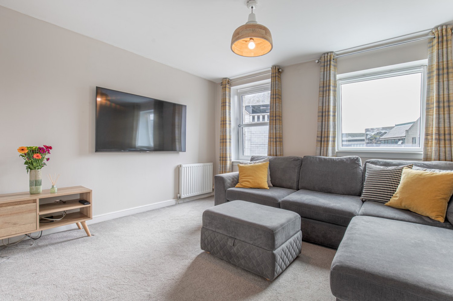 Berry Street Flat H , Aberdeen