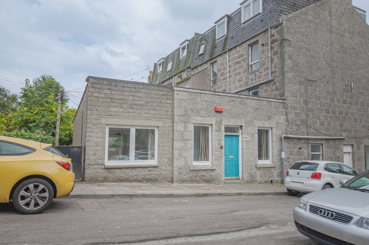 Colville Place, Aberdeen