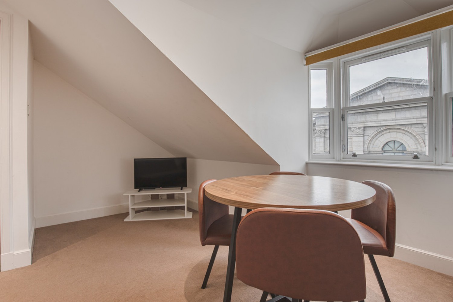 Crown Street Flat D, Aberdeen