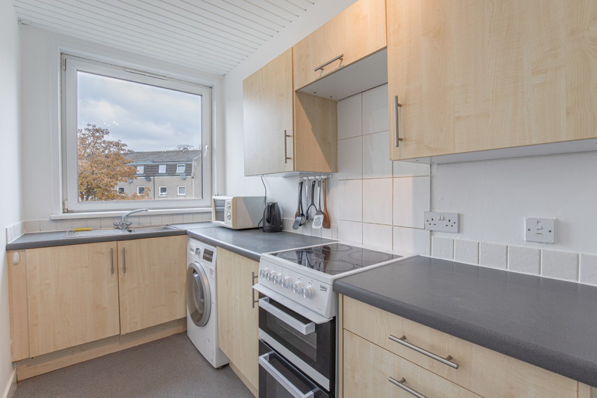 Great Western Road, Aberdeen