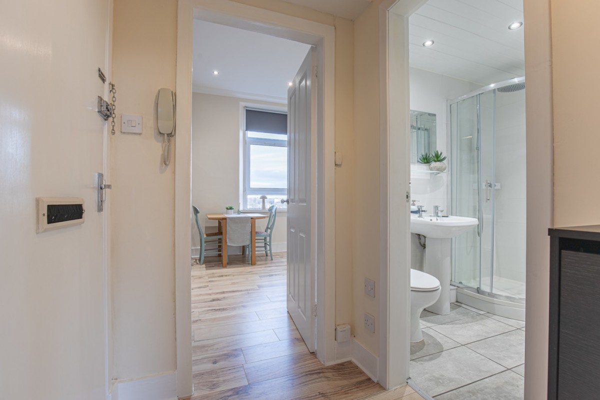 Orchard Street (2FL), Aberdeen