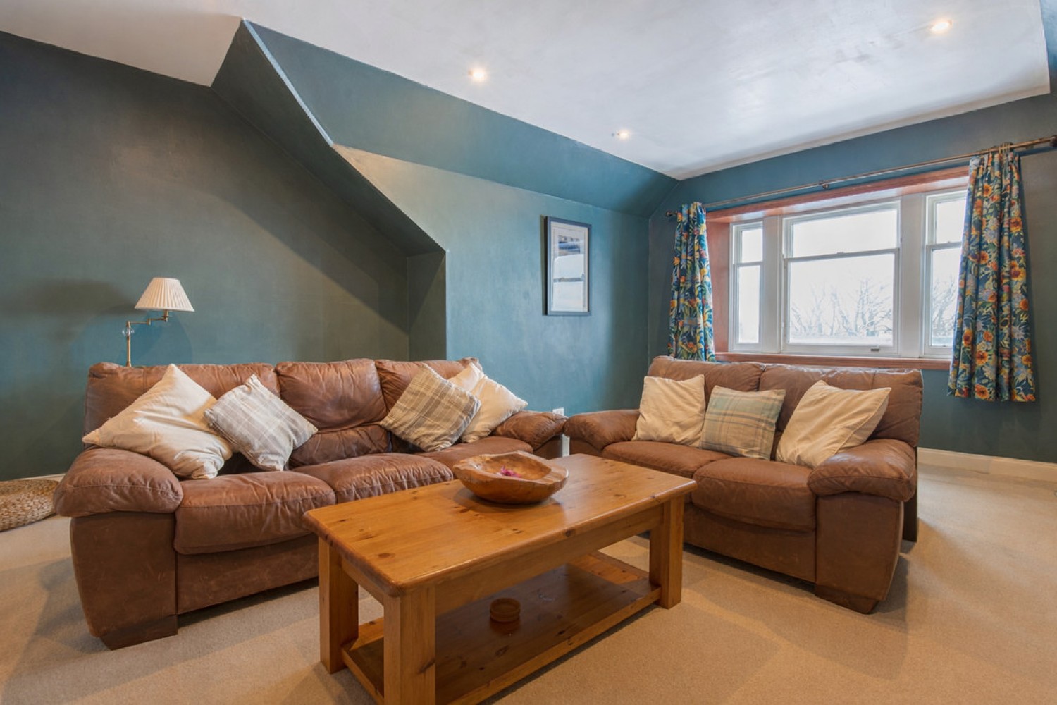 2 bedroom Flat in Hamilton Place, Aberdeen