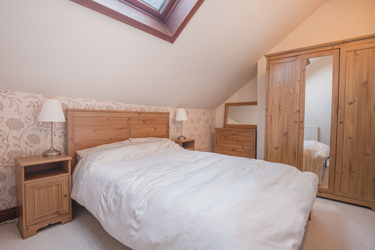 2 bedroom Flat in Hamilton Place, Aberdeen