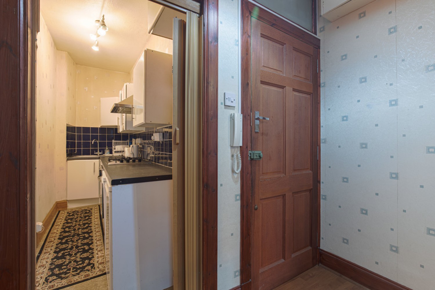 2 bedroom Flat for Letting Esslemont Avenue, Aberdeen