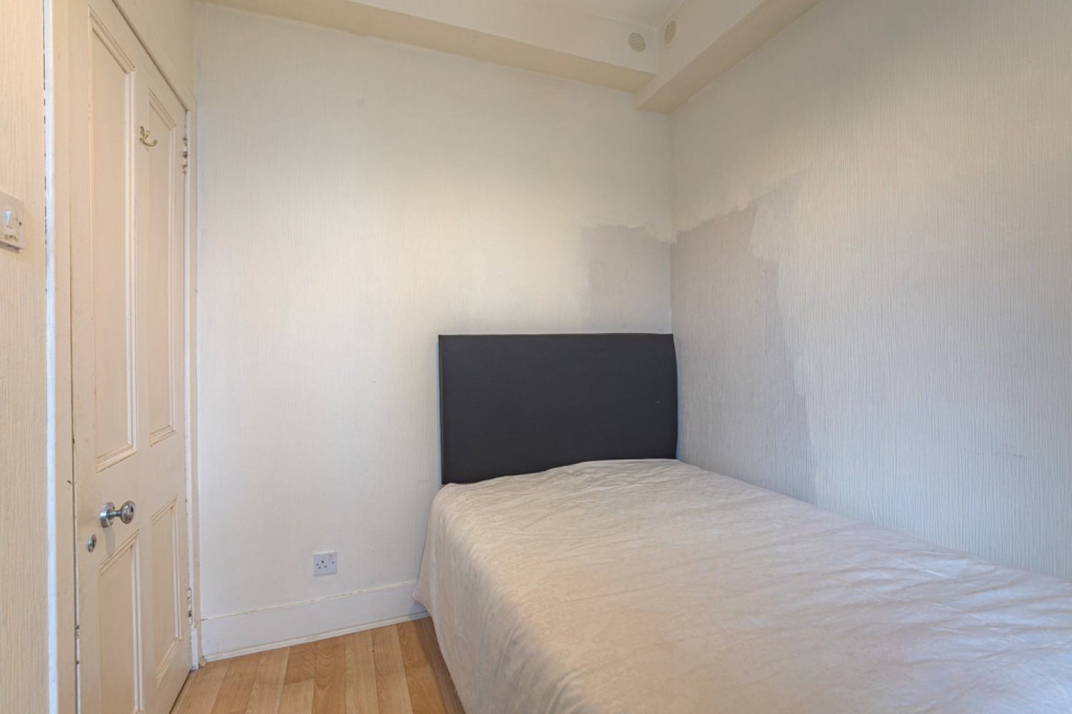 2 bedroom Flat for Letting Esslemont Avenue, Aberdeen