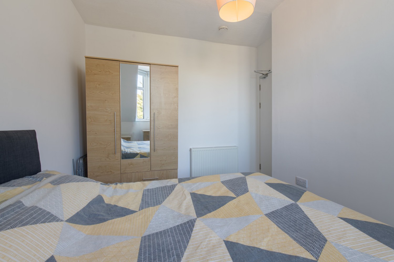 3 bedroom Flat for Letting Rosemount Place, Aberdeen