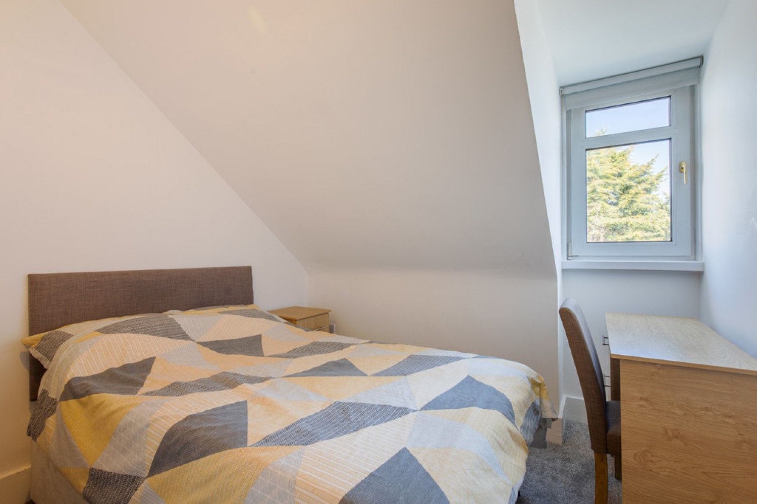 3 bedroom Flat for Letting Rosemount Place, Aberdeen