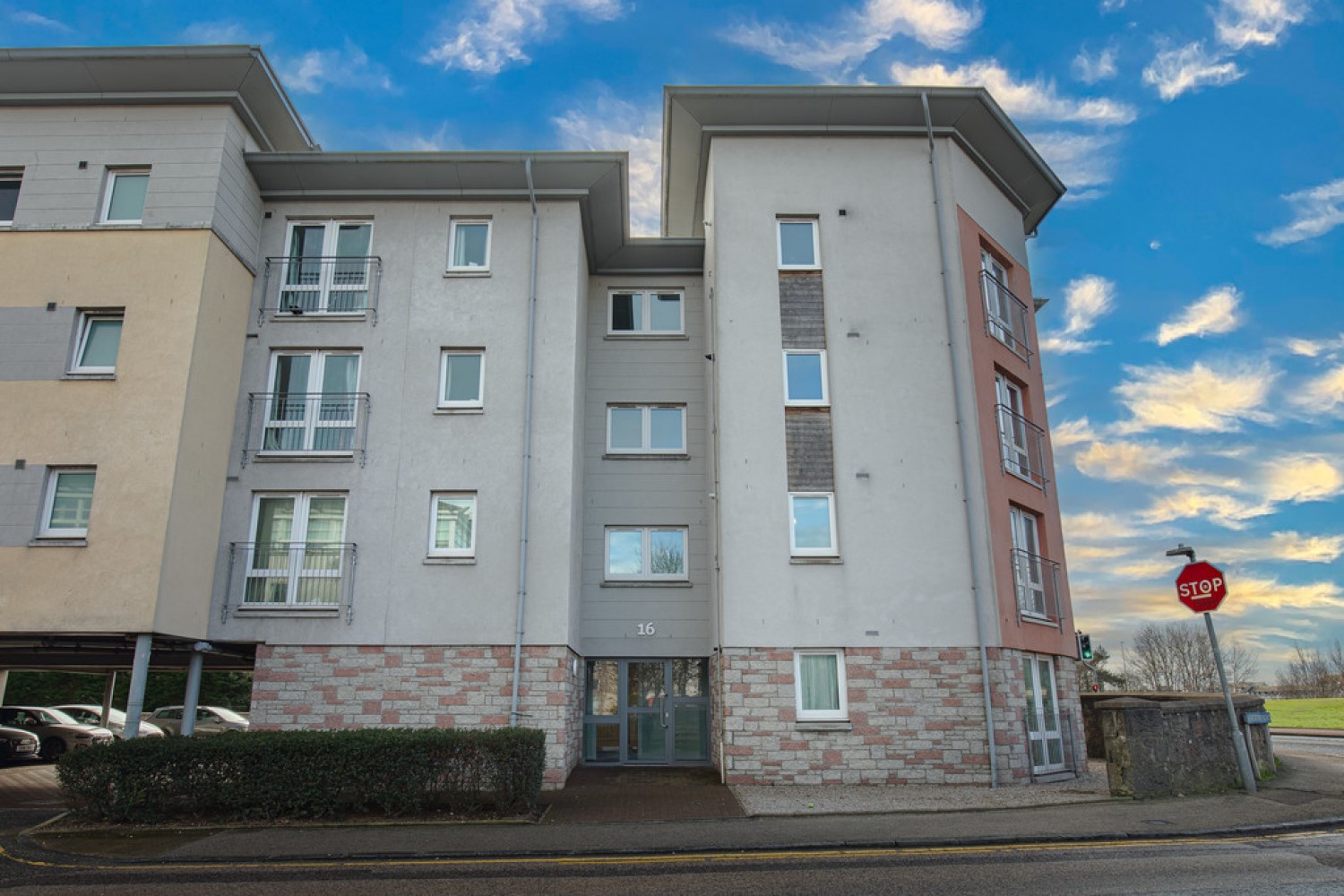 2 bedroom Flat for Sale Ashgrove Road, Aberdeen