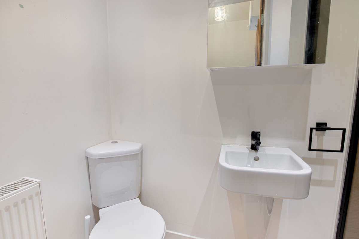 Jute Street Flat E, Aberdeen