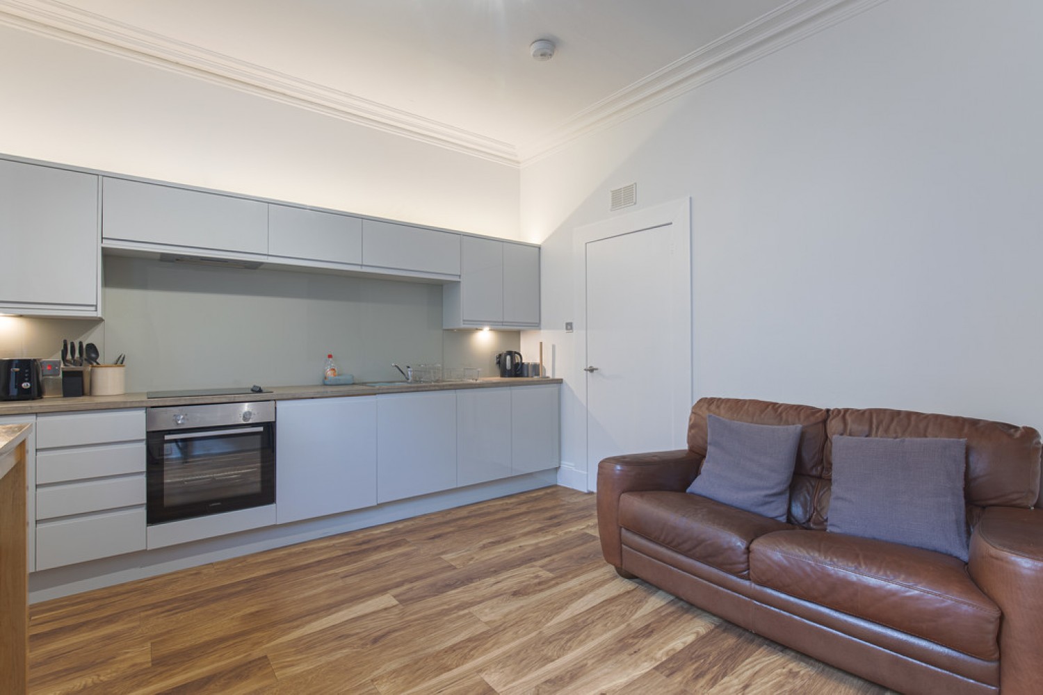 1 bedroom Flat for Letting Northfield Place, Aberdeen