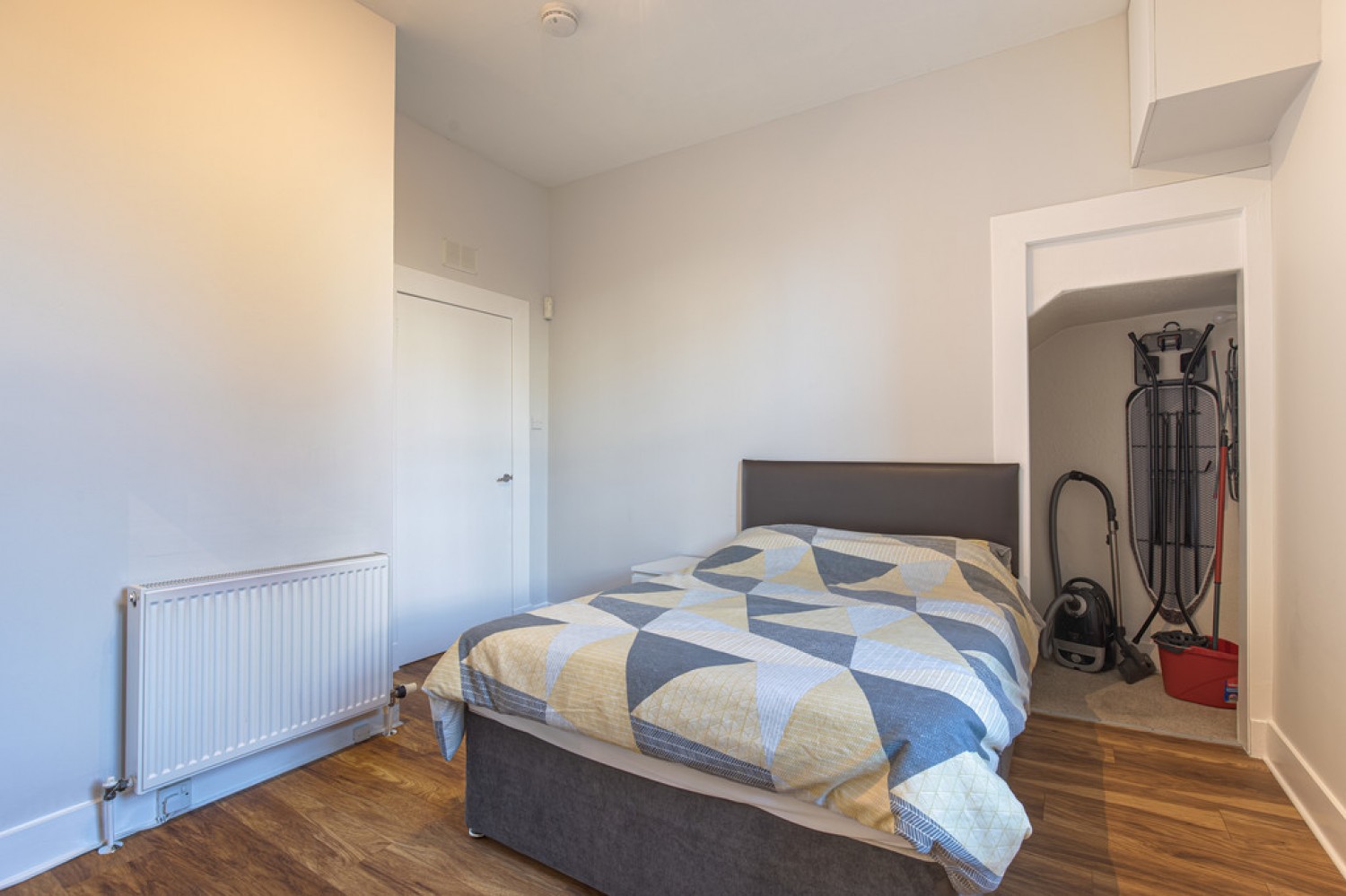 1 bedroom Flat for Letting Northfield Place, Aberdeen