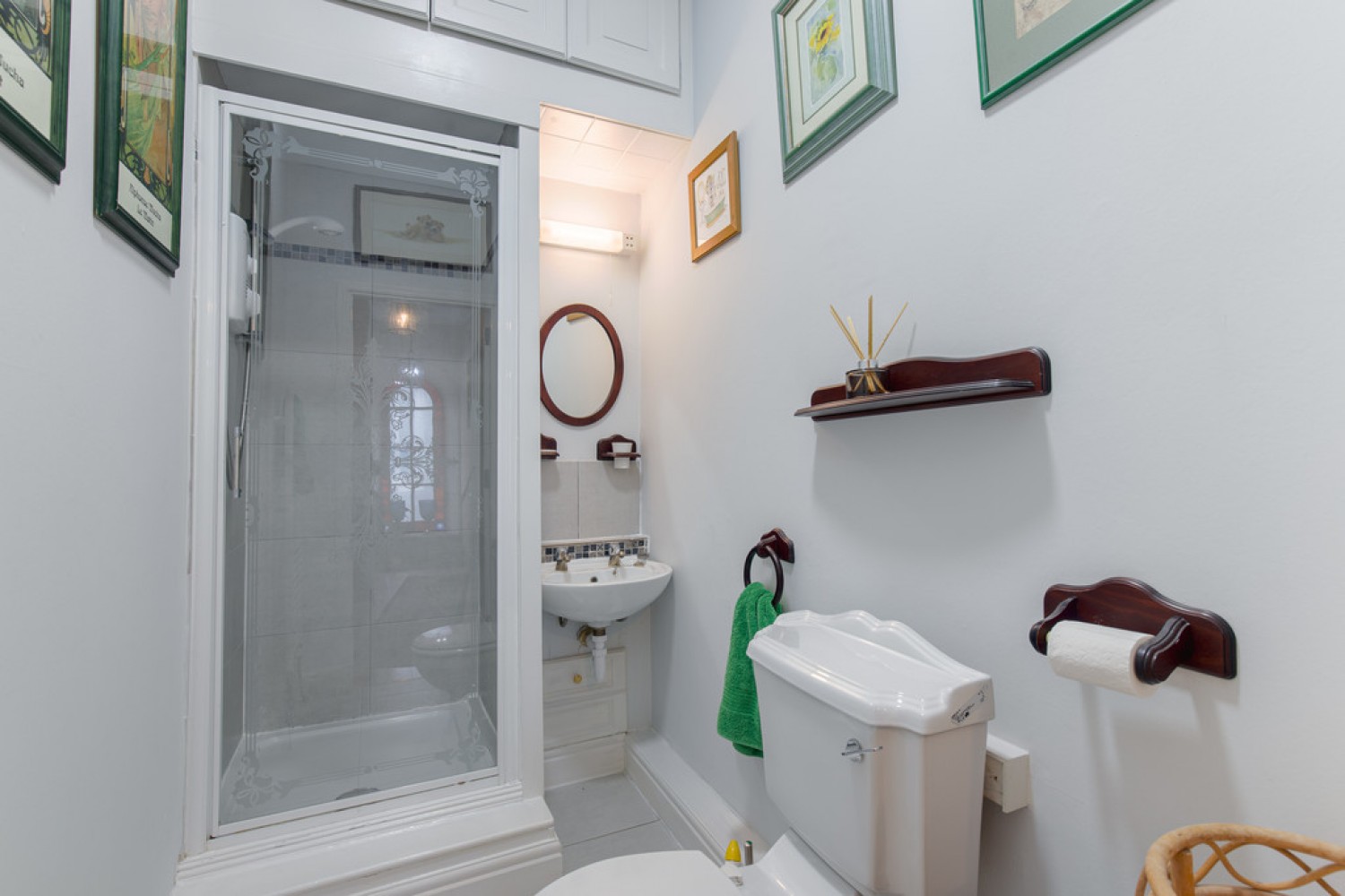 4 bedroom Flat for Sale Irvine Place, Aberdeen