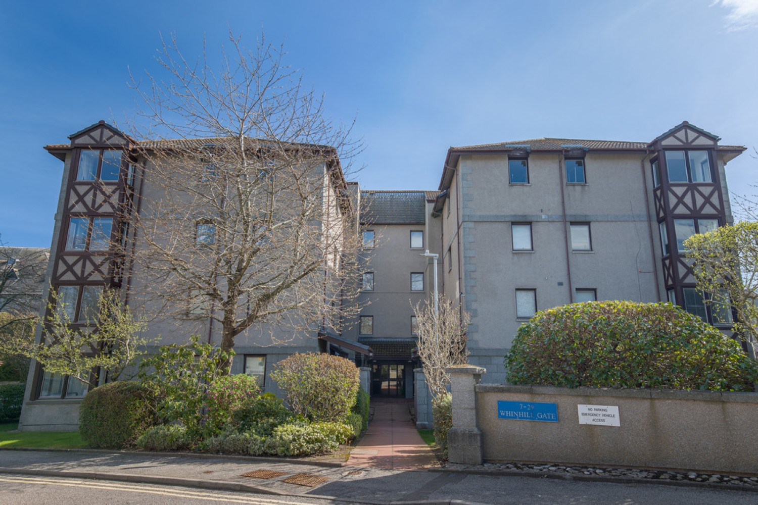 2 bedroom Flat for Letting Whinhill Gate, Aberdeen