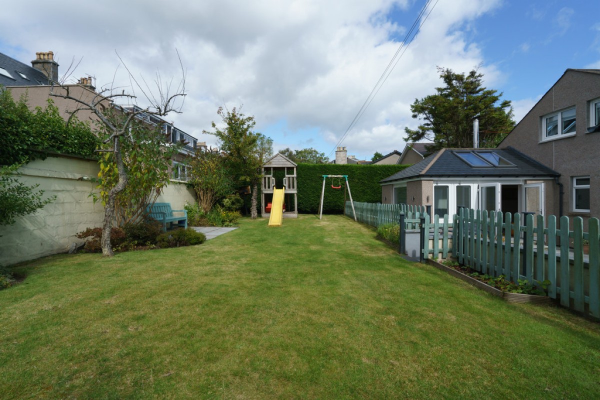 Braemar Place, Aberdeen