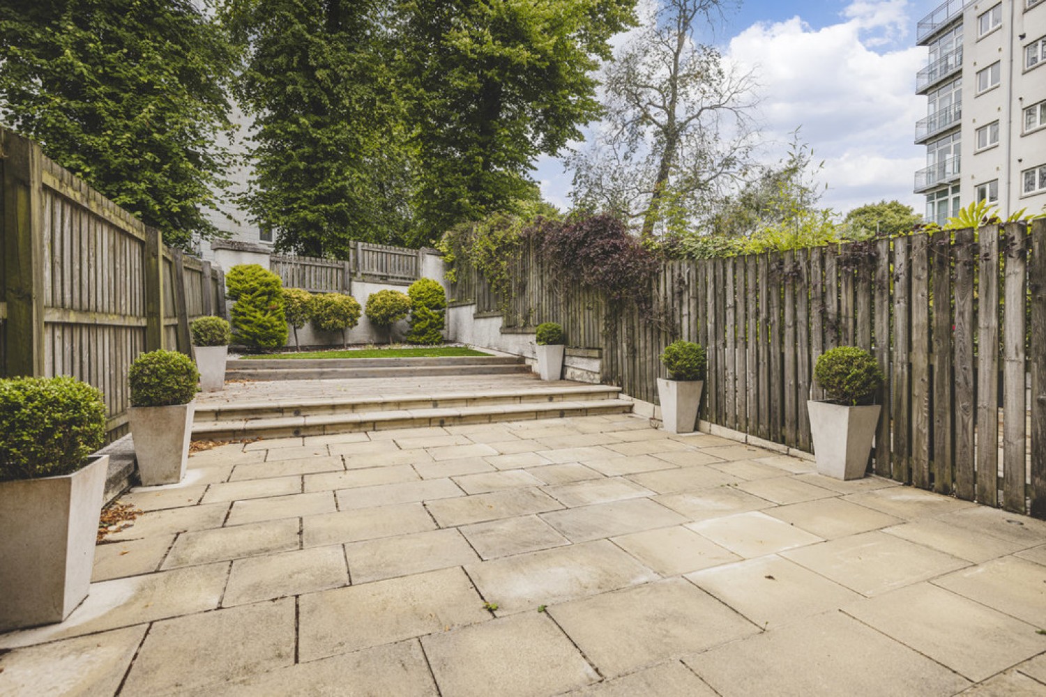 4 bedroom House for Sale Queens Crescent, Aberdeen