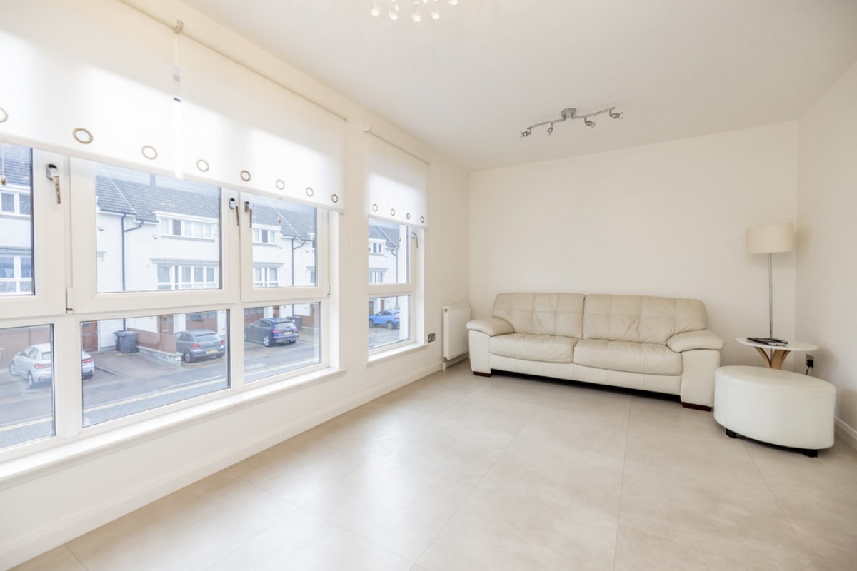 Queens Crescent, Aberdeen