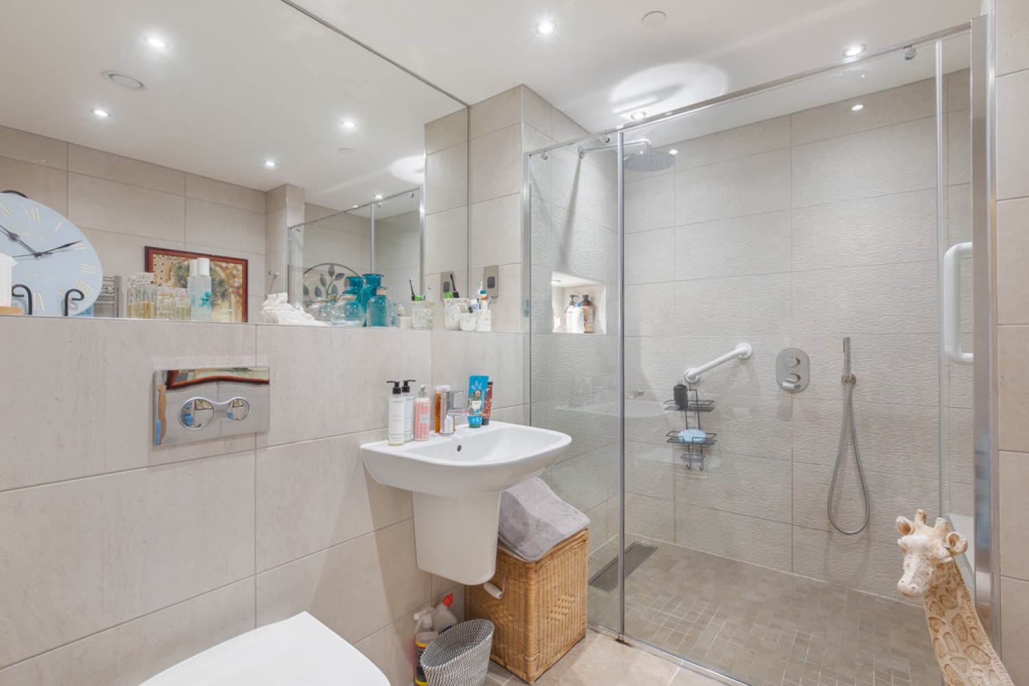 2 bedroom Flat for Sale Landale Court, Chapelton, Stonehaven