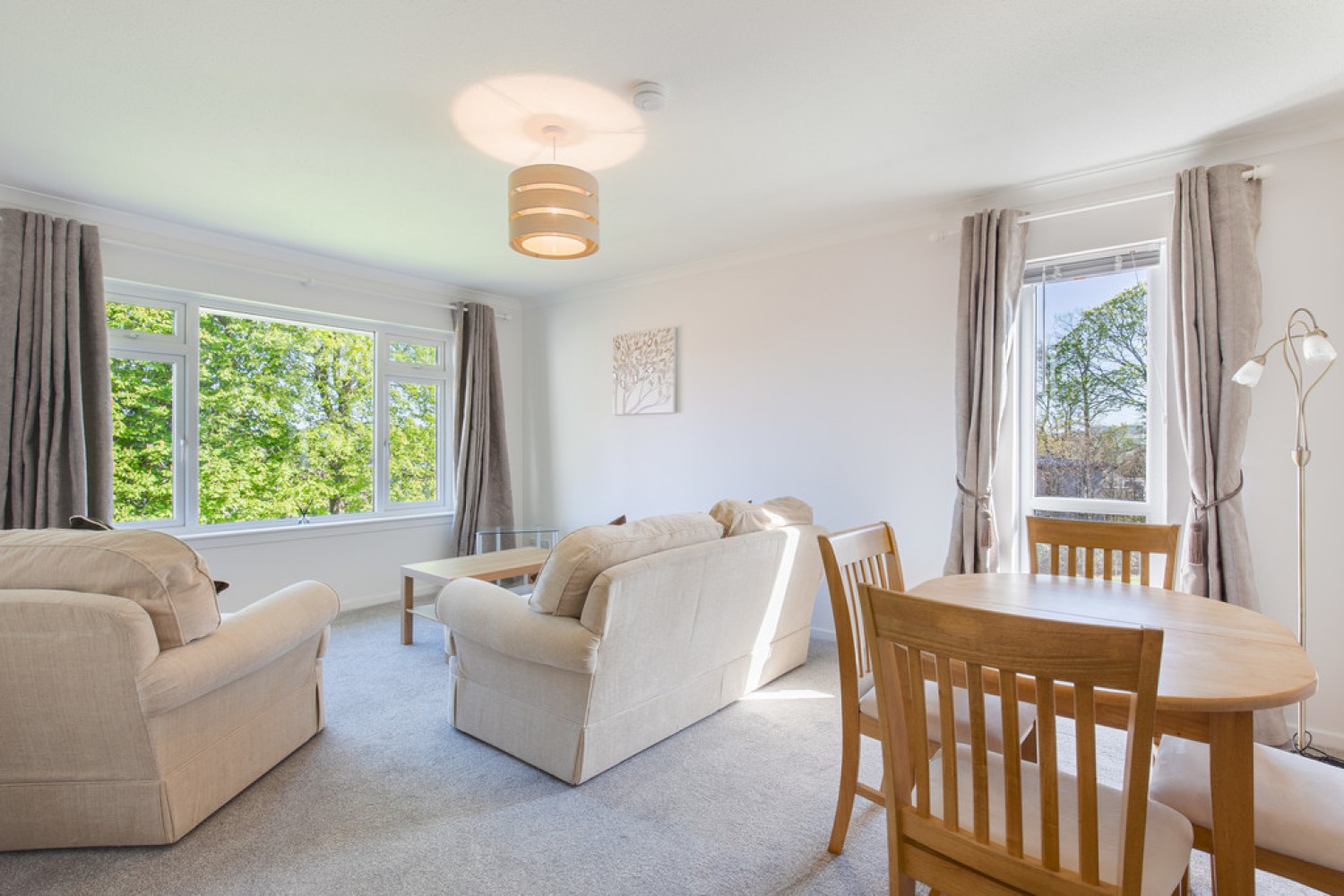 2 bedroom Flat for Letting Darroch Park, Cults